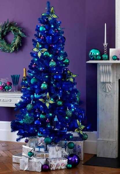 What Colour Decorations For A Black Christmas Tree-Myths And Facts