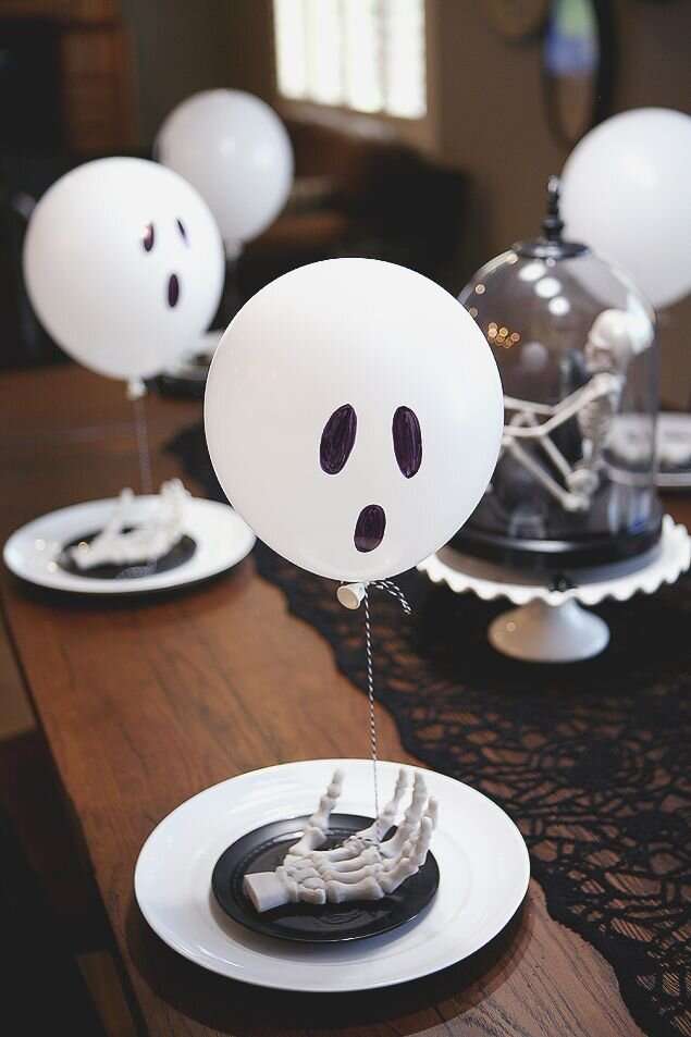 29-Hauntingly Creative Halloween Decoration Ideas