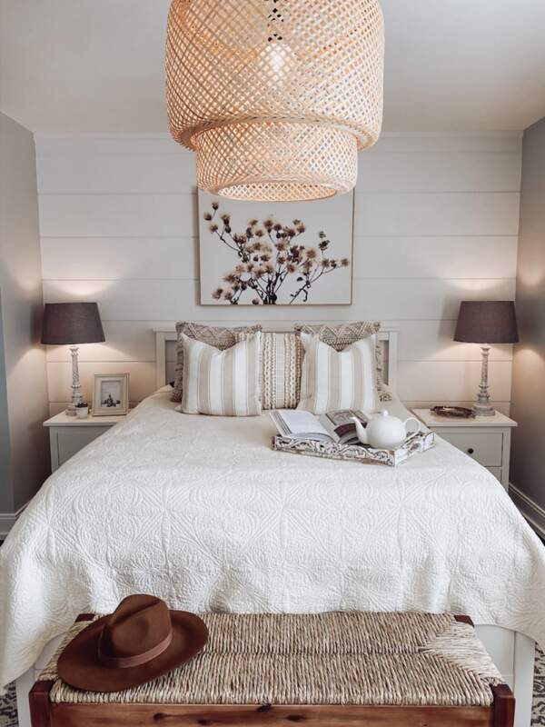 17 Elements to Add for Cozy Boho Bedroom In 2023