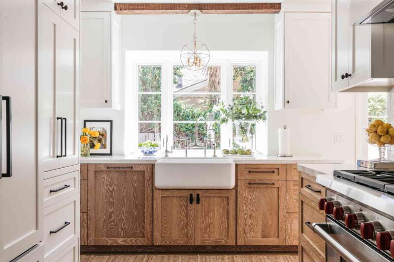 What Kind of Cabinets for Farmhouse Sink-7 Modern Ideas
